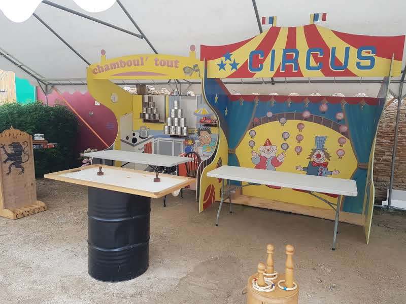 Location stand de jeu